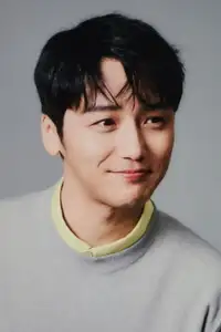 변요한
