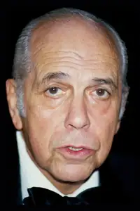 Robert Manuel